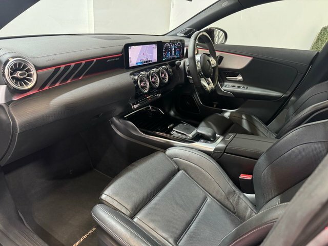 Mercedes-Benz CLA Class 1.3 L 1.3 Amg Line Coupe 7G-dct Euro 6 White #20