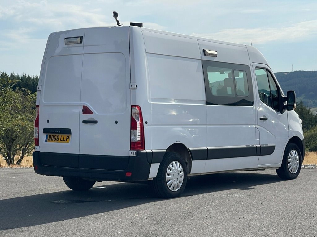 Vauxhall Movano 2018 2.3 Cdti 3500 Biturbo Chassis Cab White #17