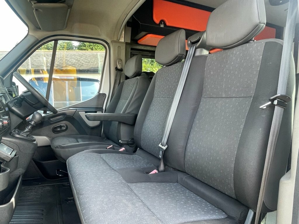 Vauxhall Movano 2018 2.3 Cdti 3500 Biturbo Chassis Cab White #10