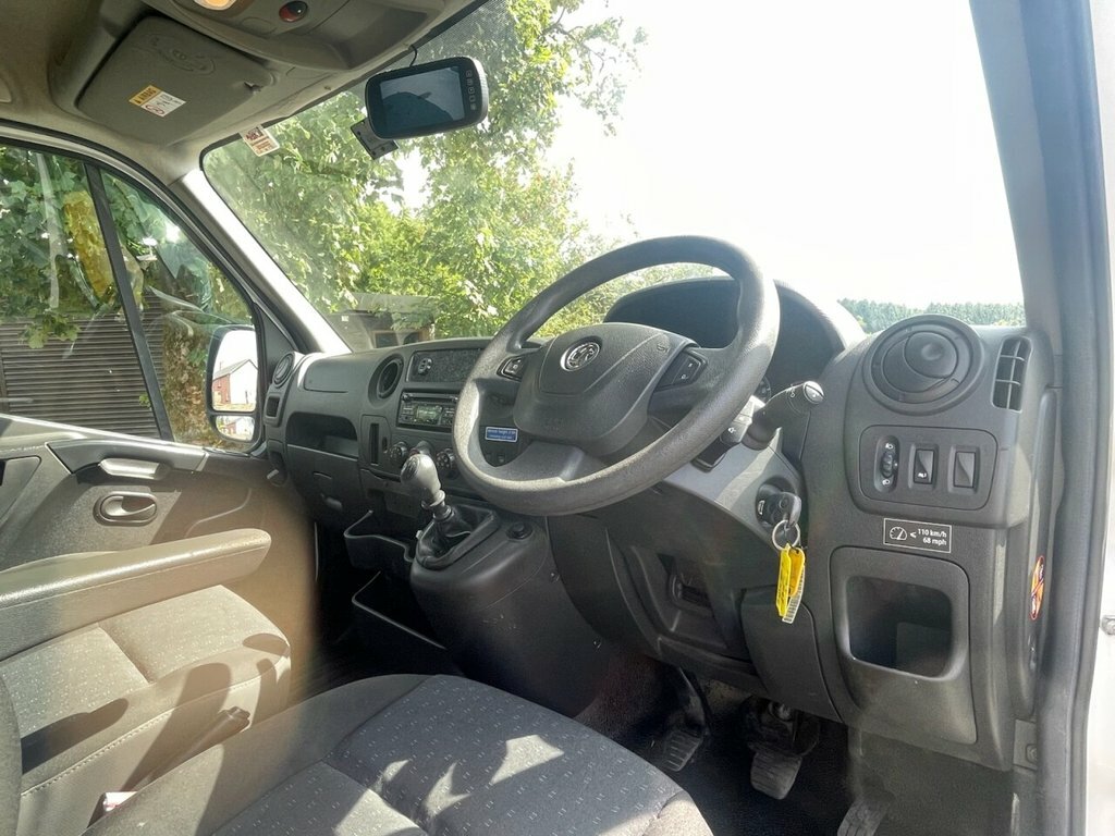 Vauxhall Movano 2018 2.3 Cdti 3500 Biturbo Chassis Cab White #27