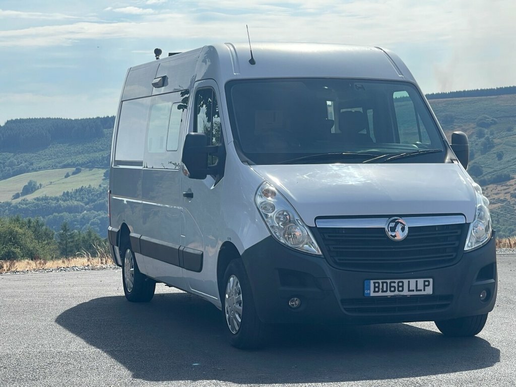 Vauxhall Movano Mpv White