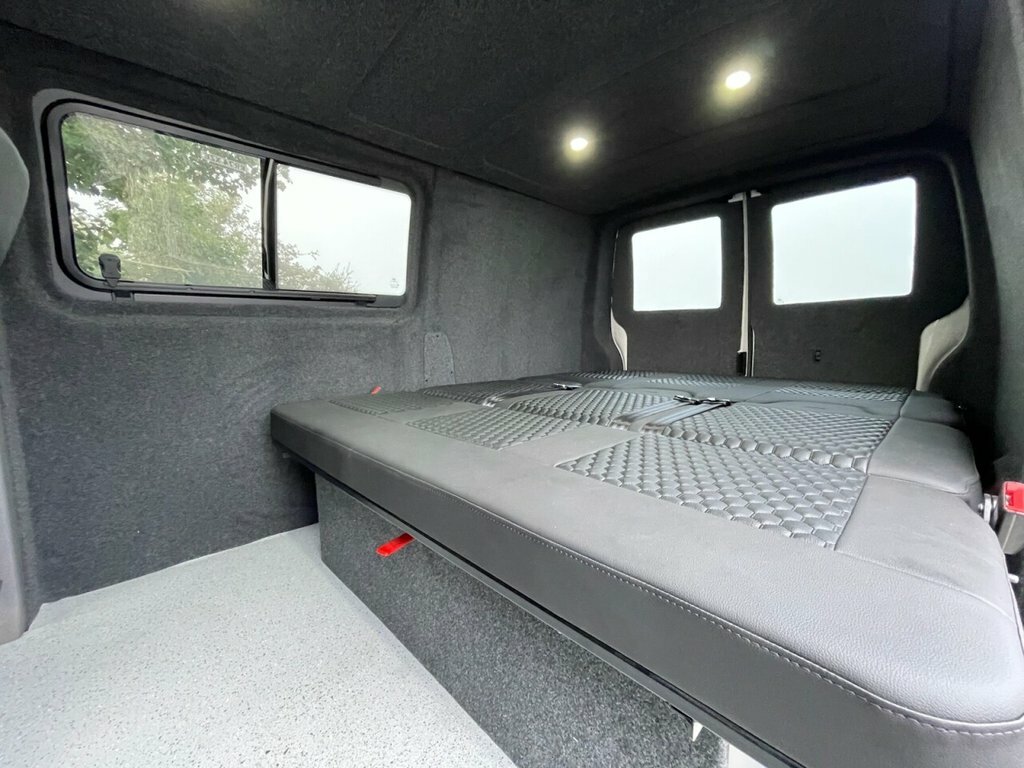 Volkswagen Transporter 2L Highline White #4