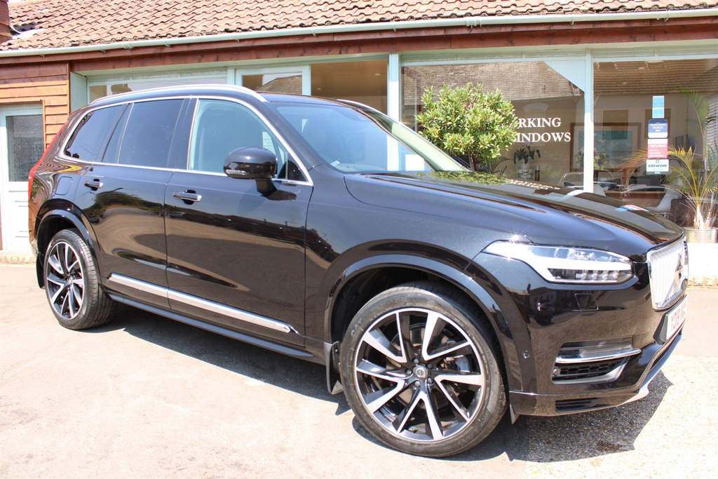 Volvo XC90 2.0H T8 Twin Engine 11.6Kwh Inscription Pro 4 YO19VWX Black