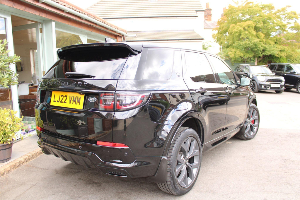 Land Rover Discovery Sport 2.0 D200 Mhev R-dynamic Se 4Wd Euro 6 Ss 5 Black #4