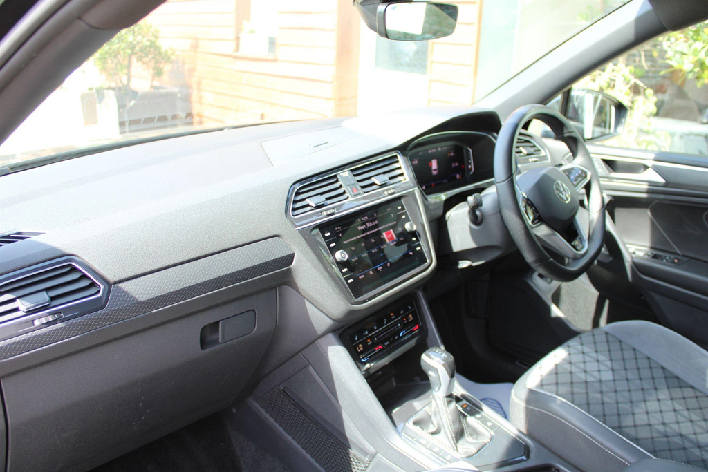 Volkswagen Tiguan Allspace Suv Grey #28