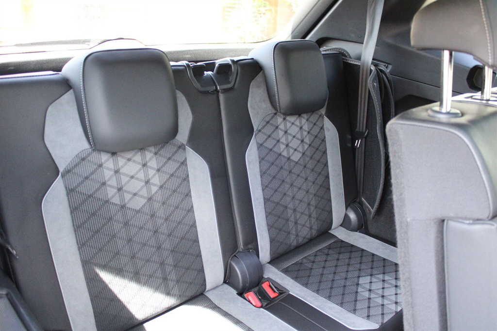 Volkswagen Tiguan Allspace Suv Grey #14