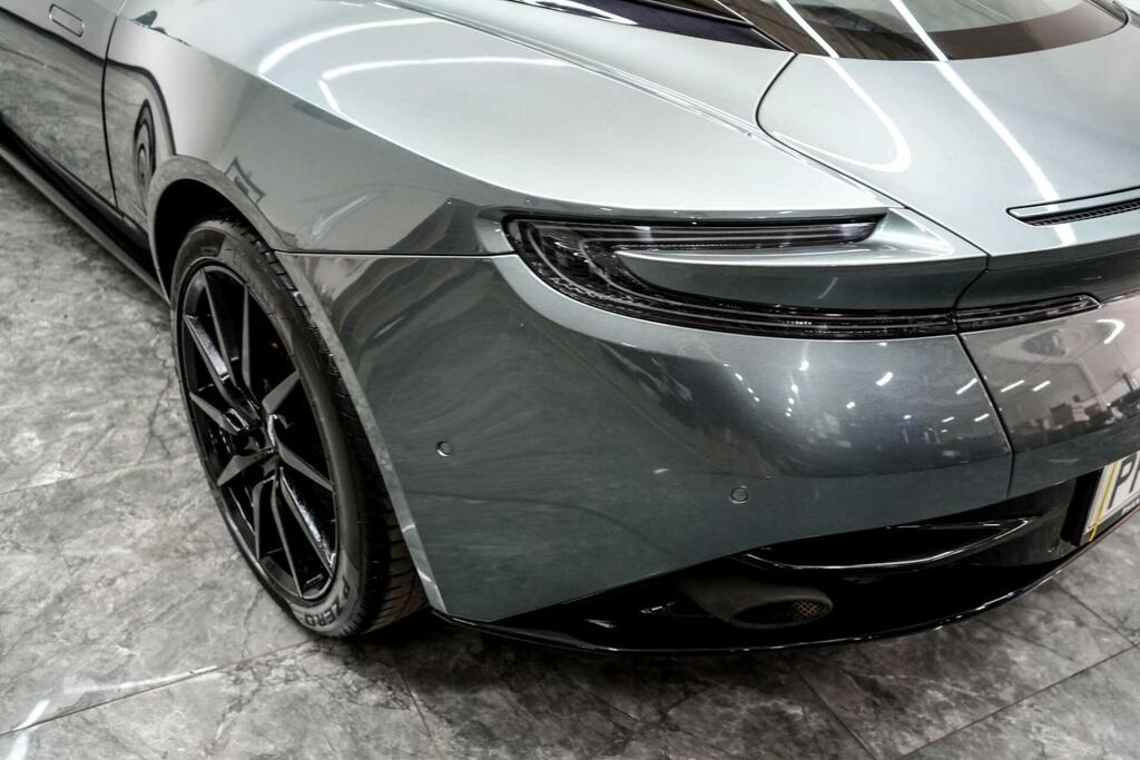 Aston Martin DB11 V8 528 Volante Touchtronic Red #11
