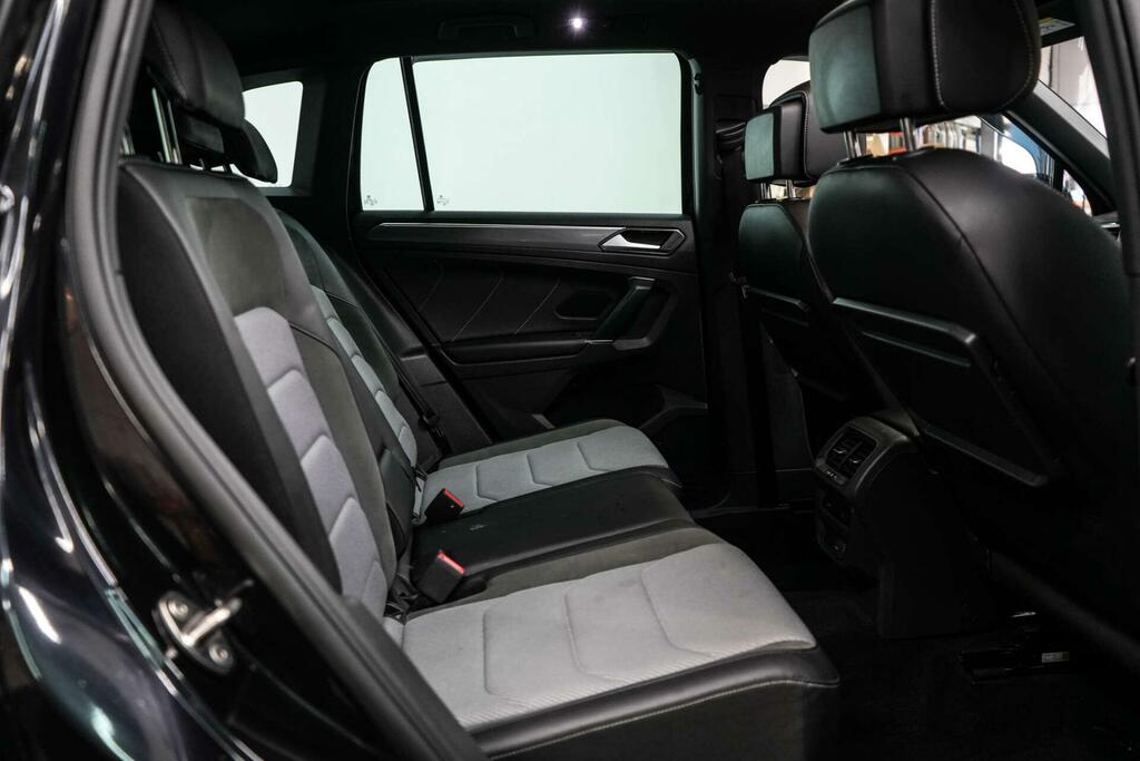 Volkswagen Tiguan Suv Black #21