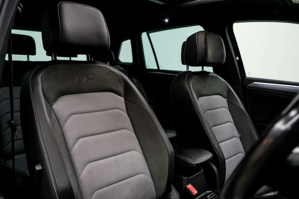 Volkswagen Tiguan Suv Black #15