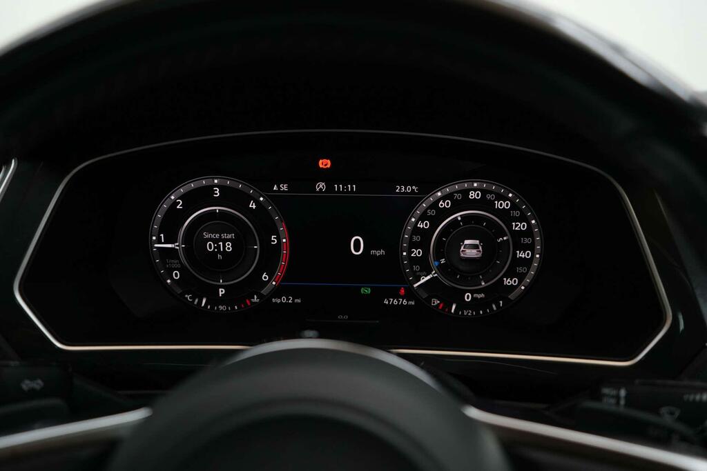 Volkswagen Tiguan Suv Black #43