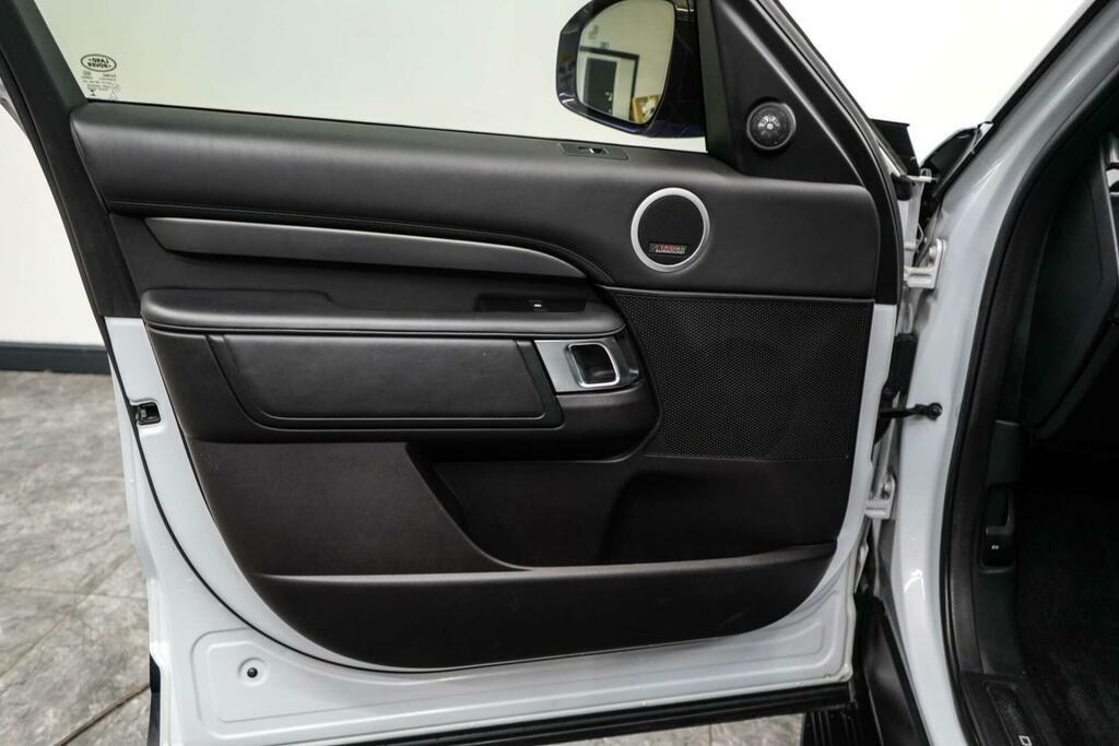 Land Rover Discovery This Vehicle Is Modified Professionally By Urban A Black #17