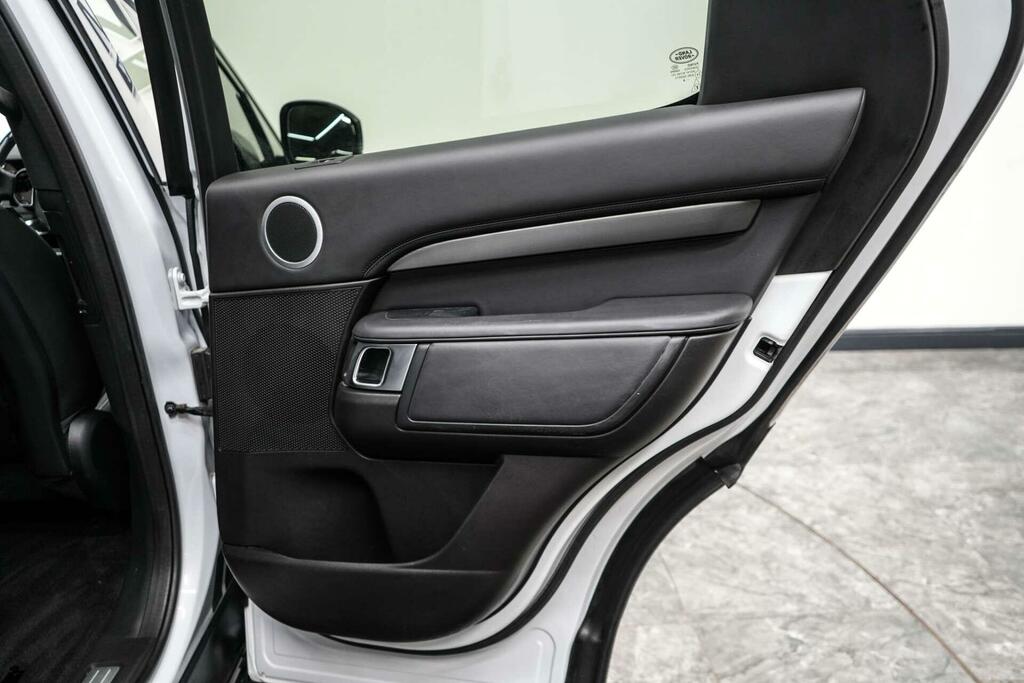 Land Rover Discovery This Vehicle Is Modified Professionally By Urban A Black #24