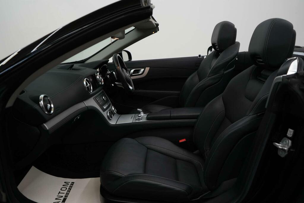 Mercedes-Benz SL Class Sl 400 Amg Line Red #22