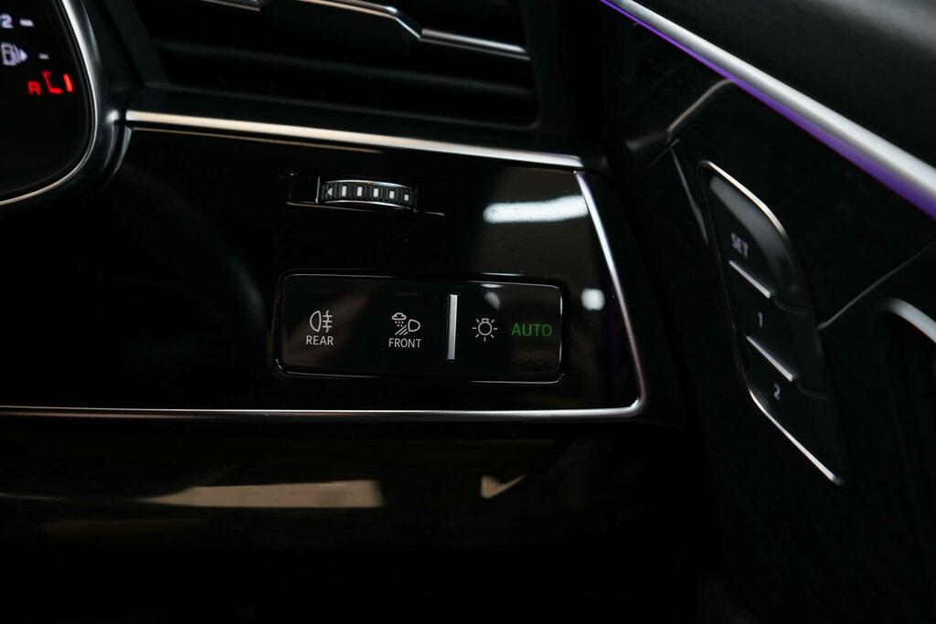 Audi SQ8 4.0 Tfsi V8 Tiptronic Quattro Euro 6 Ss Black #46