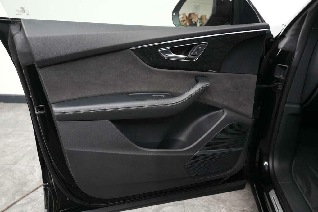Audi SQ8 4.0 Tfsi V8 Tiptronic Quattro Euro 6 Ss Black #17