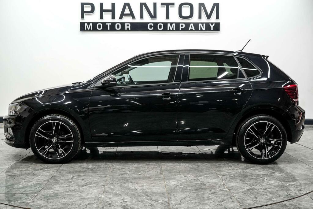 Volkswagen Polo Match Black #3