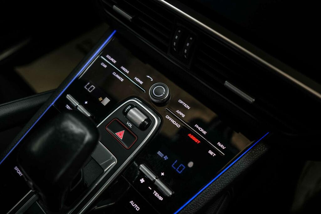 Porsche Cayenne V6 E-hybrid 14.1Kwh Suv Plug-in Hybrid Tipt Black #38