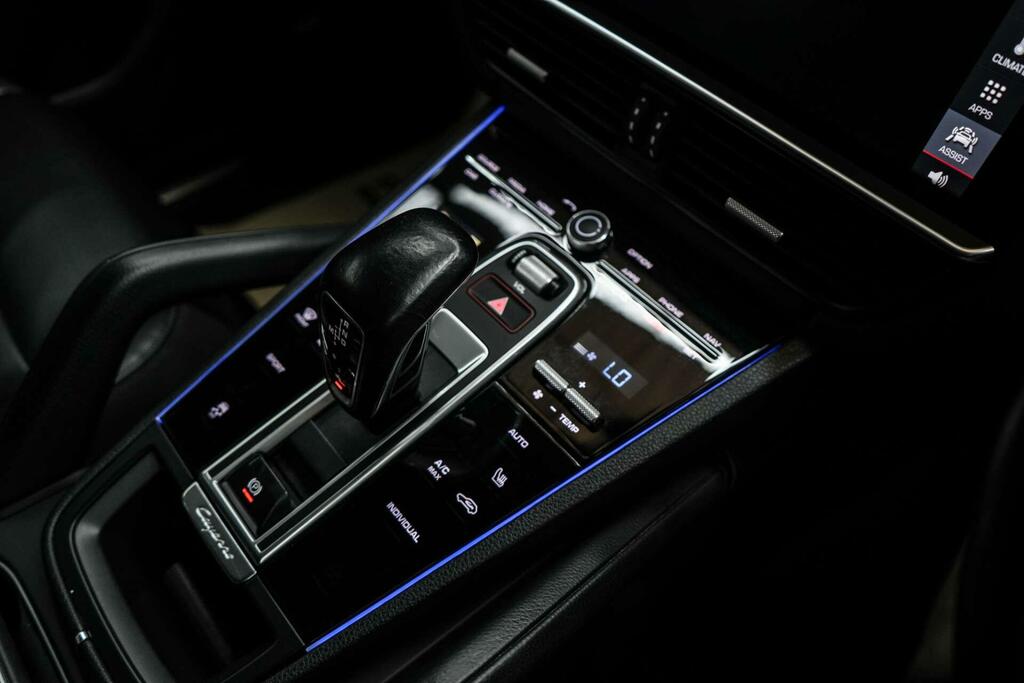 Porsche Cayenne V6 E-hybrid 14.1Kwh Suv Plug-in Hybrid Tipt Black #37