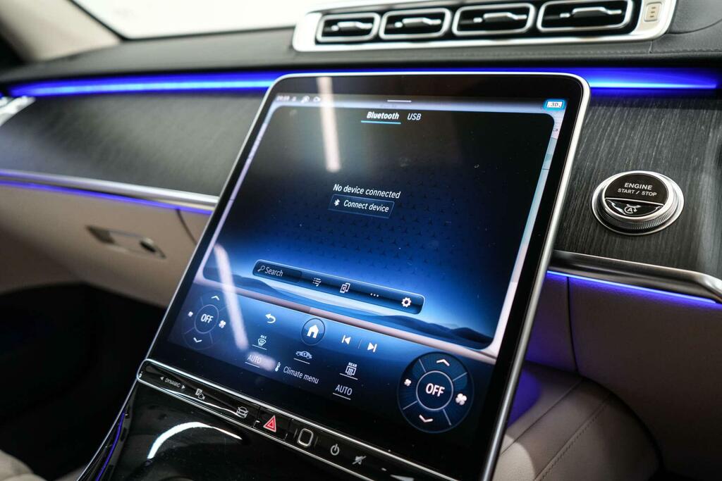 Mercedes-Benz S Class S580e L Amg Line Premium 9G-tronic Black #42
