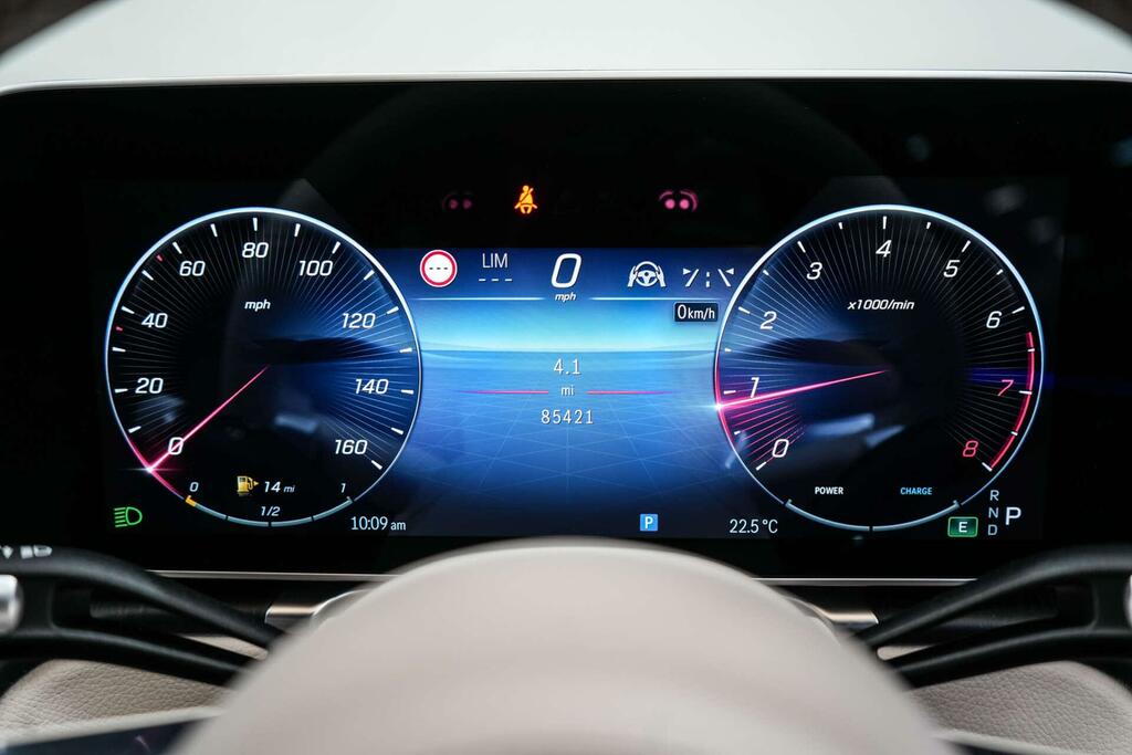 Mercedes-Benz S Class S580e L Amg Line Premium 9G-tronic Black #51