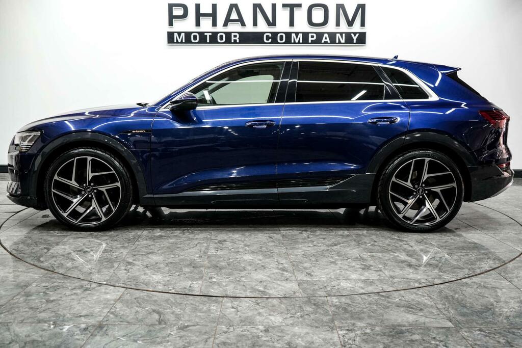 Audi E-tron Sport Blue #3