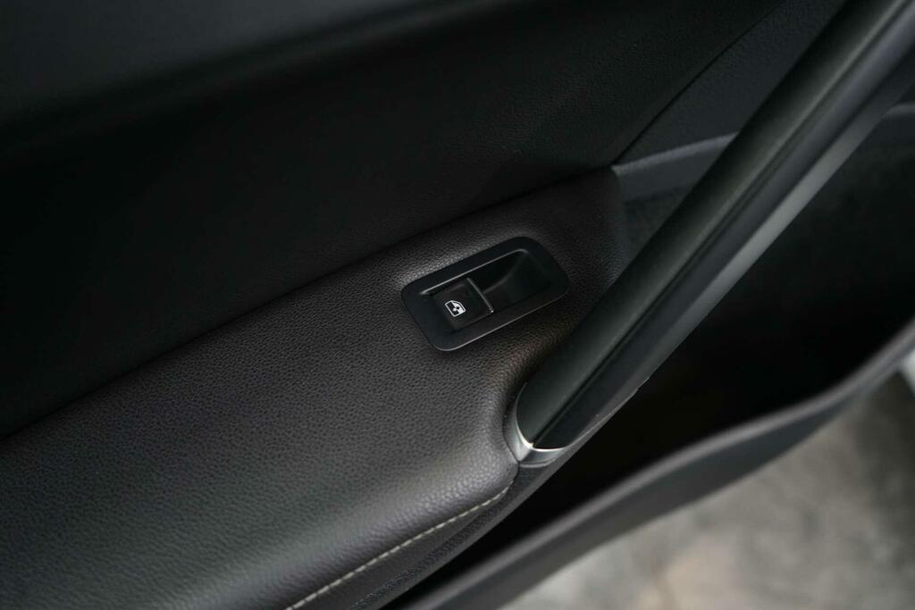 Volkswagen Golf New Gt 2.0 Tdi 150 Ps 6-Speed Dsg Black #13