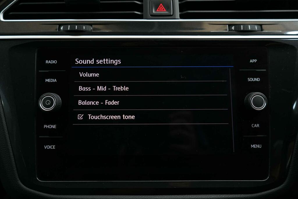 Volkswagen Tiguan 2.0 Tdi Se Navigation Suv Ss Grey #35