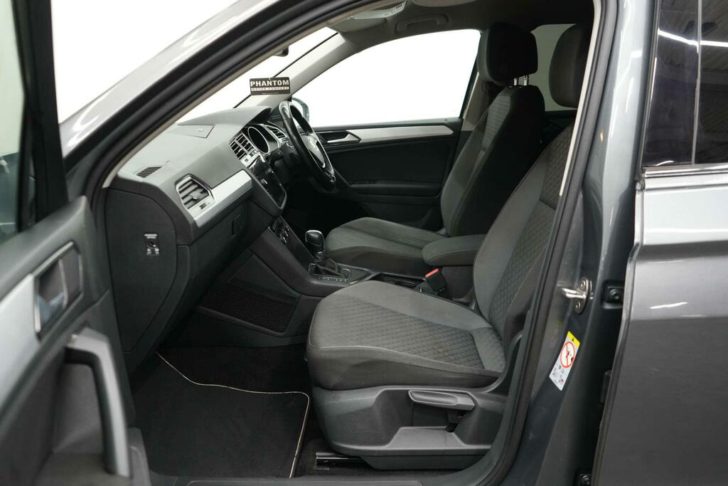 Volkswagen Tiguan 2.0 Tdi Se Navigation Suv Ss Grey #14
