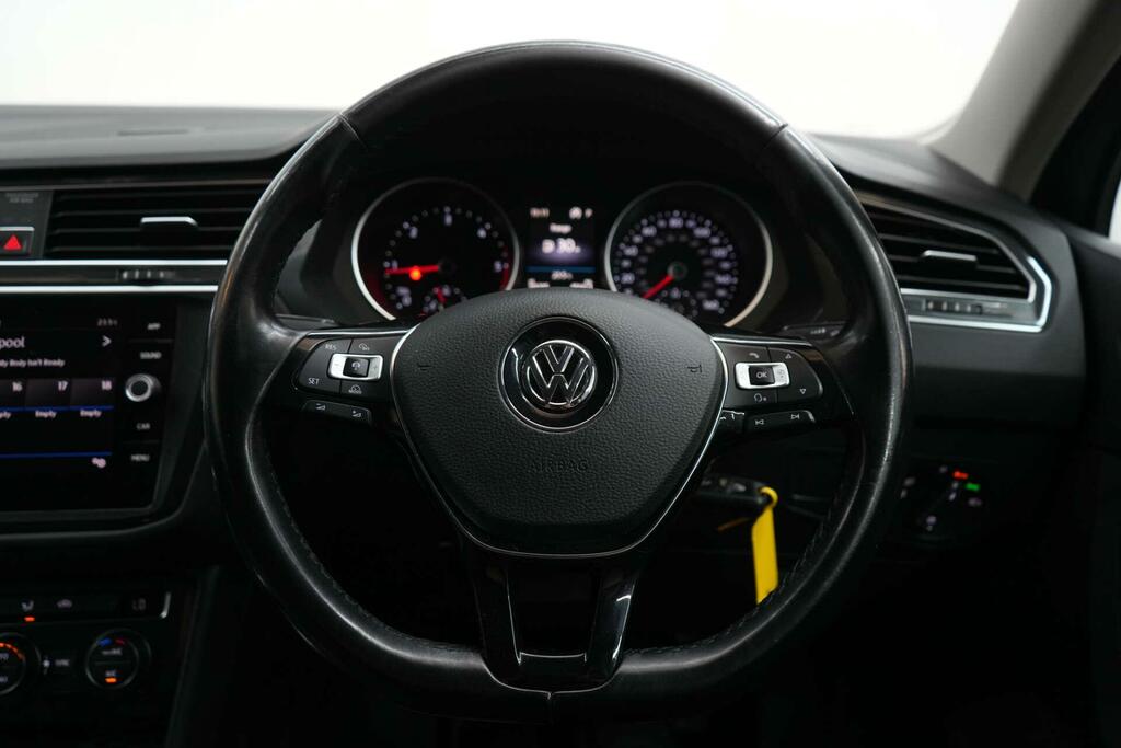 Volkswagen Tiguan 2.0 Tdi Se Navigation Suv Ss Grey #43