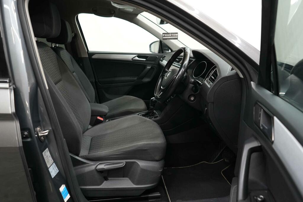 Volkswagen Tiguan 2.0 Tdi Se Navigation Suv Ss Grey #20