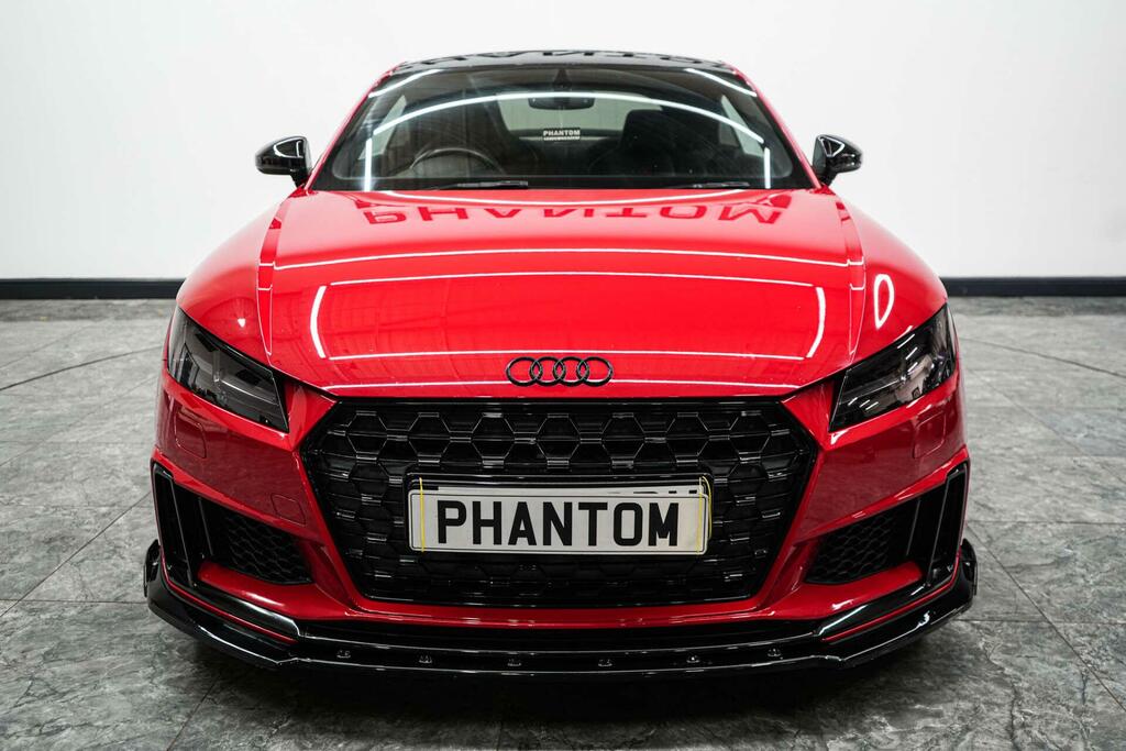 Audi TT Black Edition Red #5