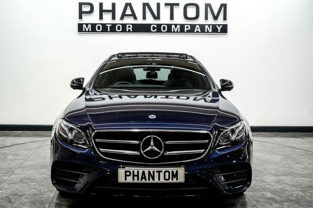 Mercedes-Benz E Class Amg Line Night Edition Blue #2