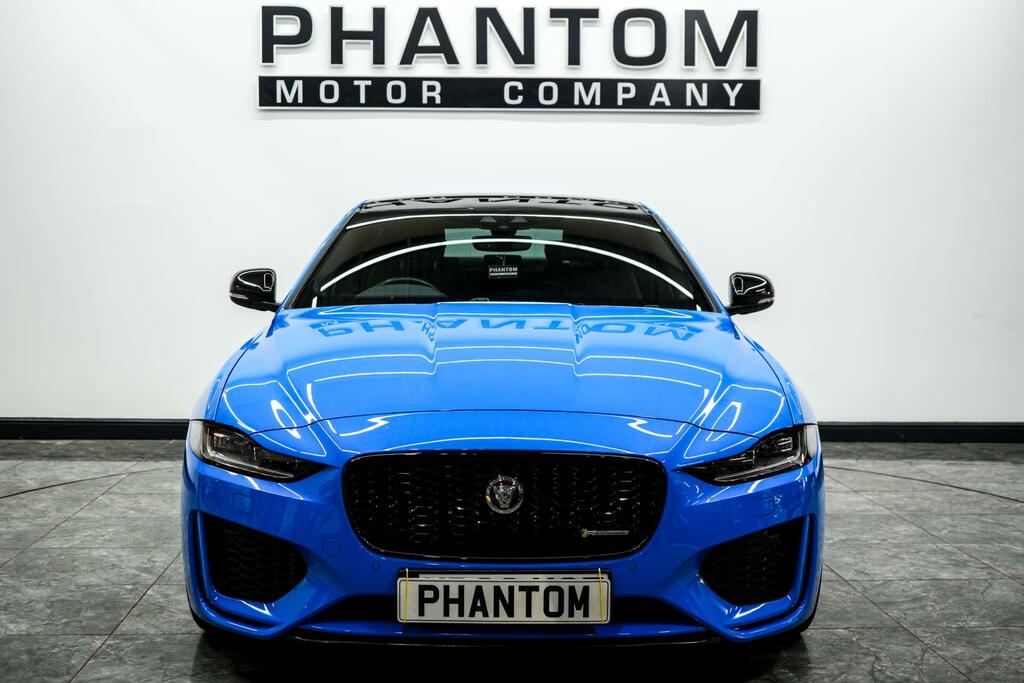 Jaguar XE Reims Edition Blue #2