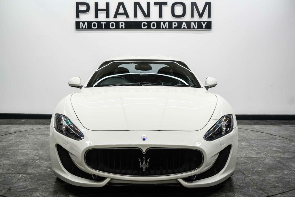 Maserati GranTurismo Sport White #2
