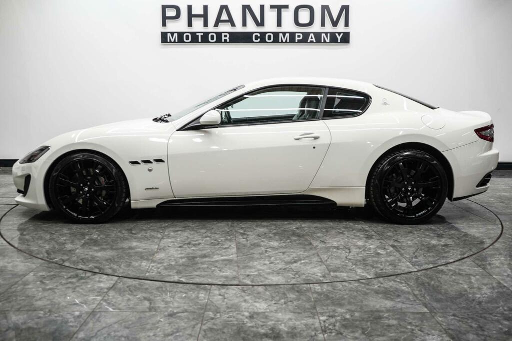Maserati GranTurismo Sport White #3