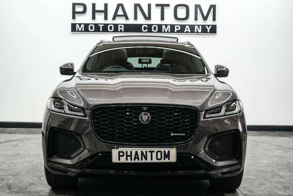 Jaguar F-Pace 3.0 D300 Mhev R-dynamic Se Awd Euro 6 Ss 5 Grey #2