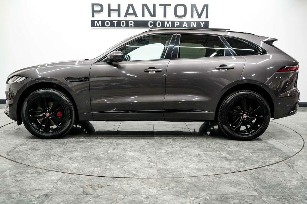 Jaguar F-Pace 3.0 D300 Mhev R-dynamic Se Awd Euro 6 Ss 5 Grey #3