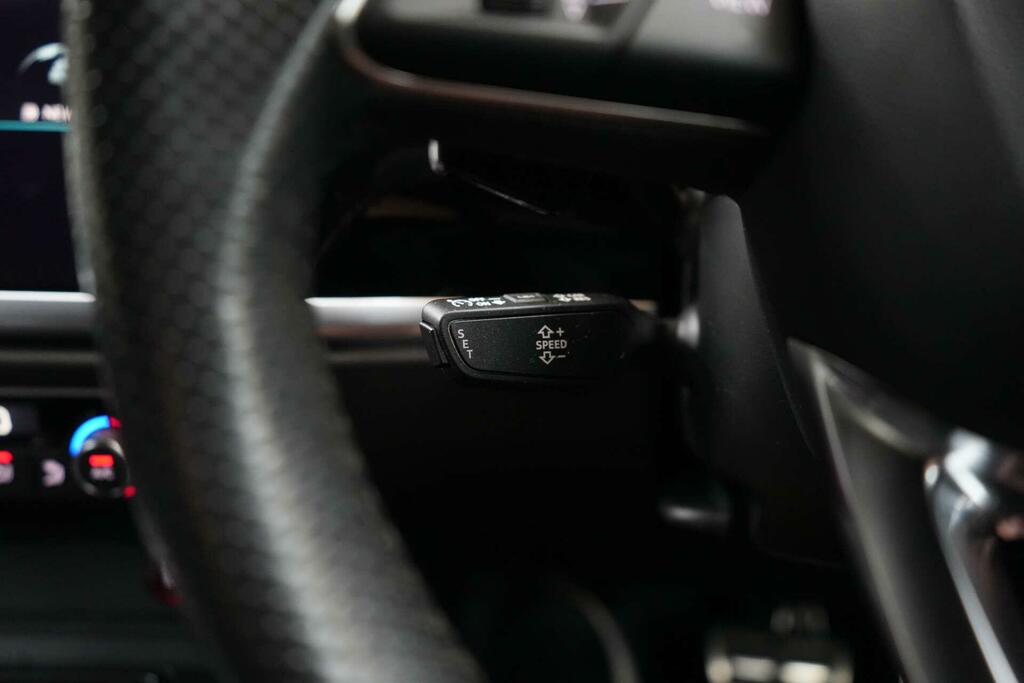 Audi RS Q3 Rs Q3 Tfsi Quattro Audi Sport Edition S Tronic Black #41