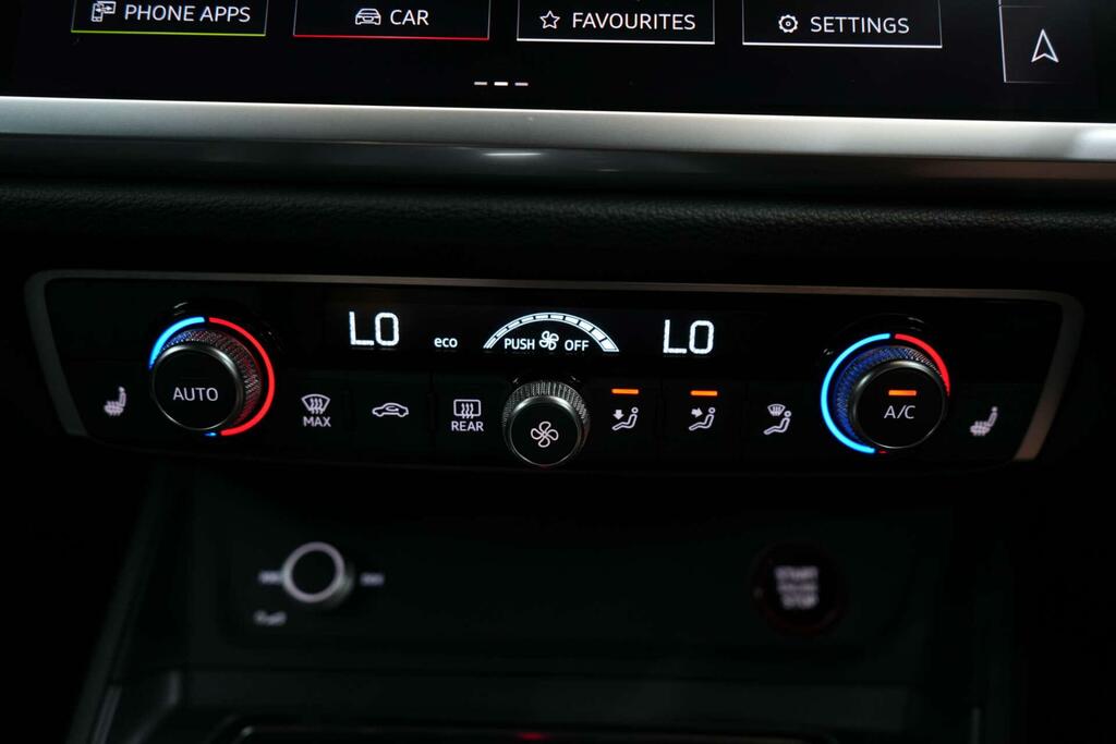 Audi RS Q3 Rs Q3 Tfsi Quattro Audi Sport Edition S Tronic Black #30