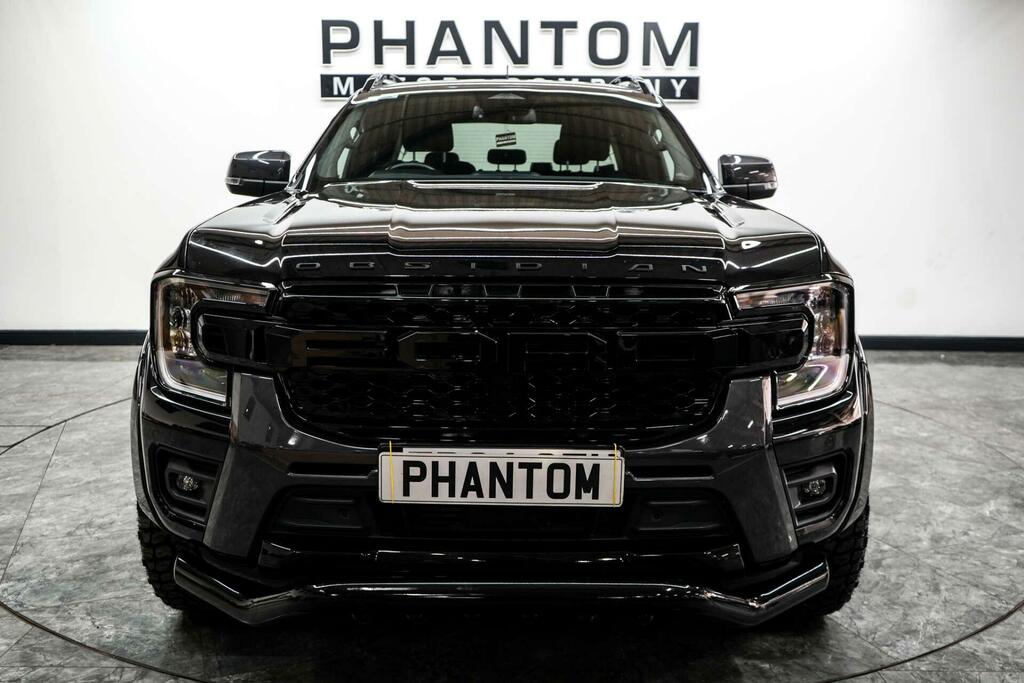 Ford Ranger Wildtrak Black #5