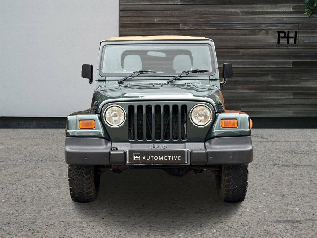 Jeep Wrangler Convertible 4.0 Grizzly Soft Top 4X4 200252 Silver #9