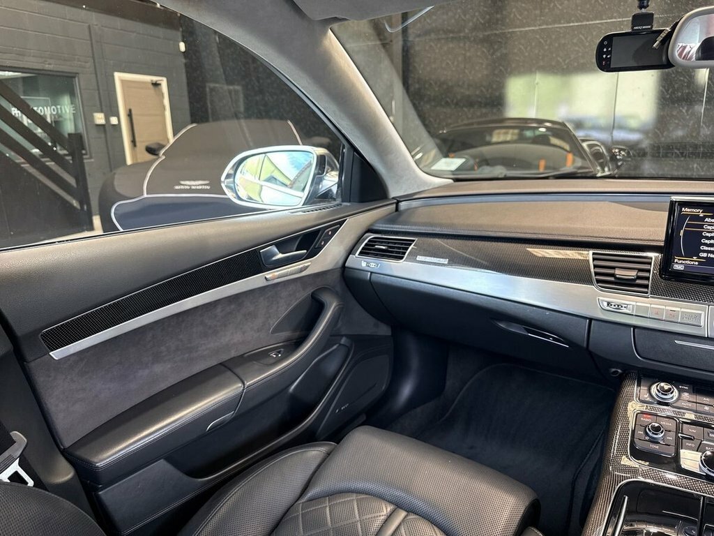 Audi S8 S8 White #30
