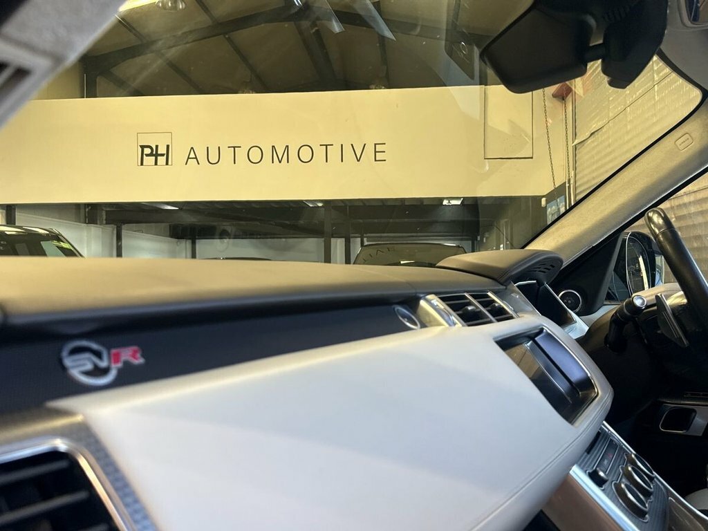 Land Rover Range Rover Sport 3.0 Sd V6 Dynamic Suv Aut White #37