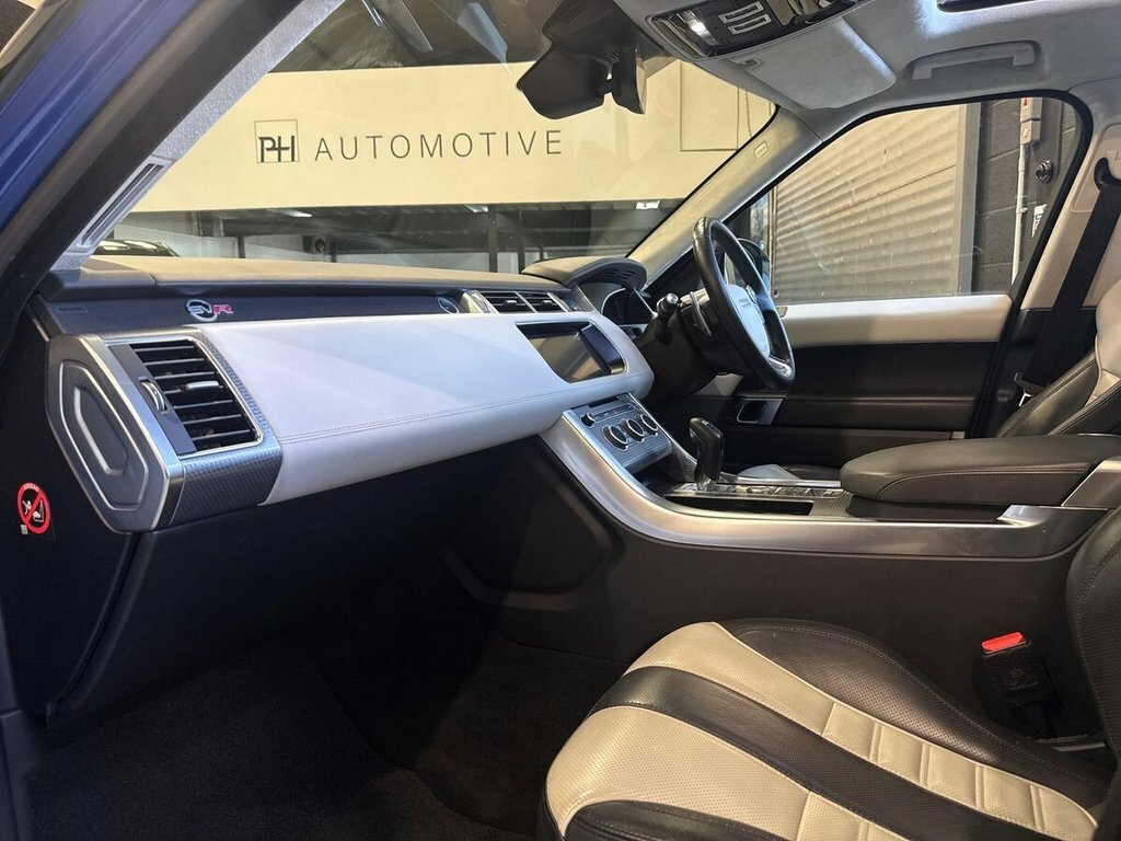 Land Rover Range Rover Sport 3.0 Sd V6 Dynamic Suv Aut White #39