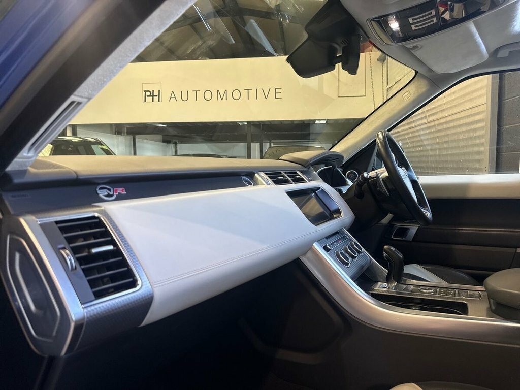 Land Rover Range Rover Sport 3.0 Sd V6 Dynamic Suv Aut White #38