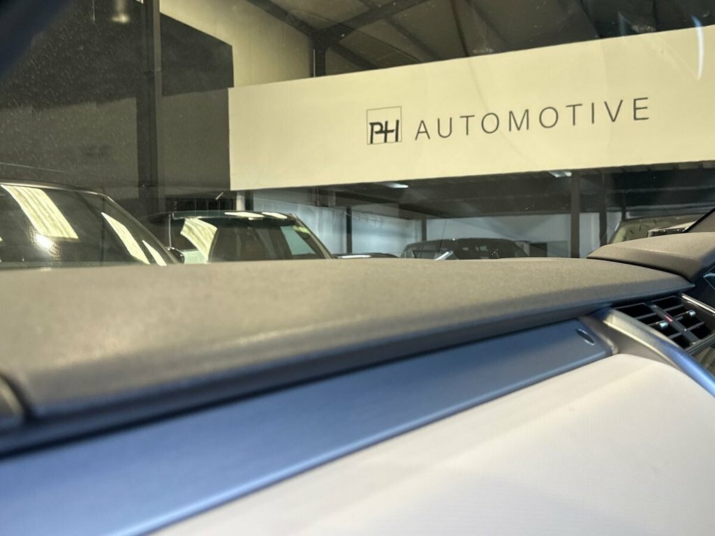 Land Rover Discovery 2.0 D200 Mhev Urban Edition Suv 4W Black #29
