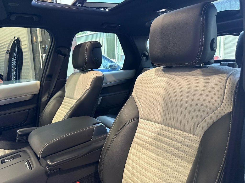 Land Rover Discovery D300 Commercial R-dynamic Hse Mhev #13