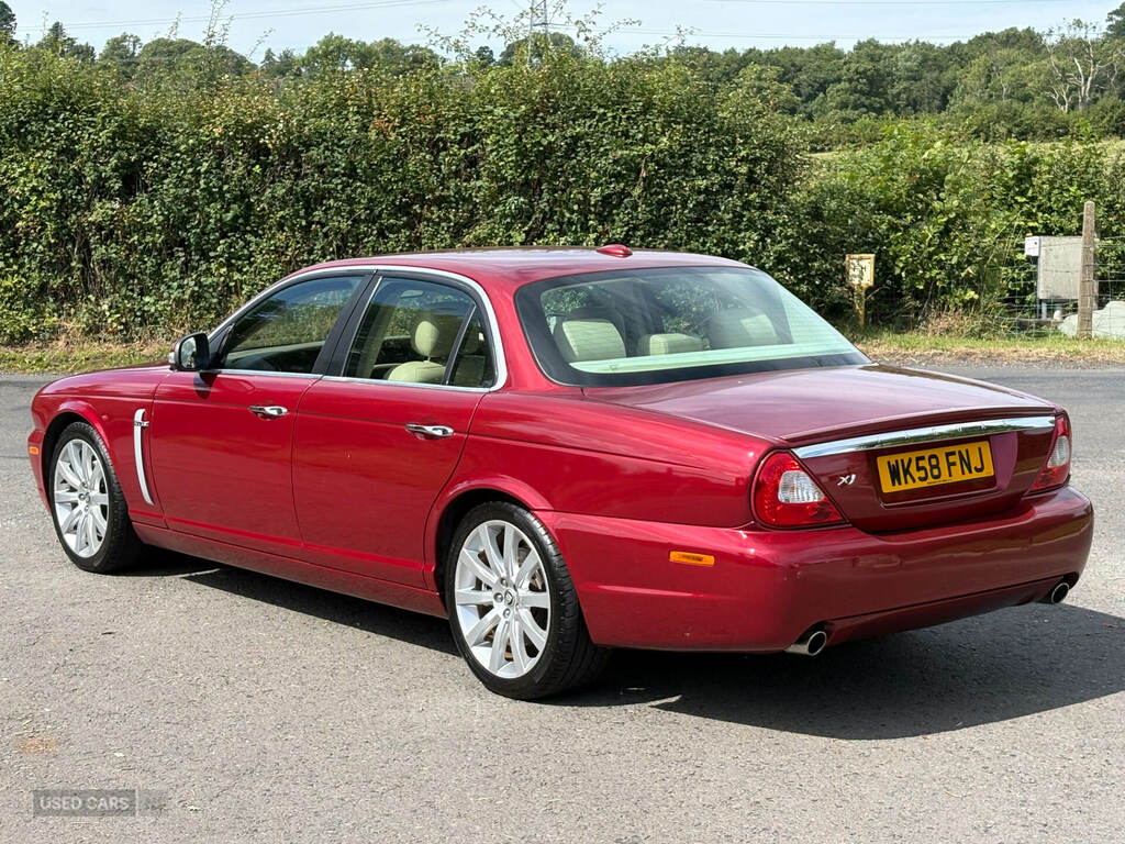 Jaguar XJ Xj 2.7 Tdvi Executive Red #6