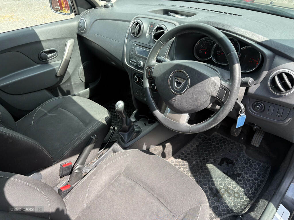 Dacia Logan 0.9 Tce Laureate Black #2