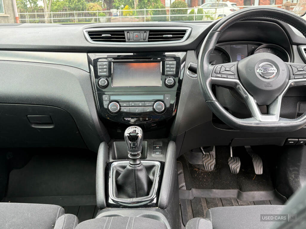 Nissan Qashqai 1.6 Dci N-connecta Grey #2